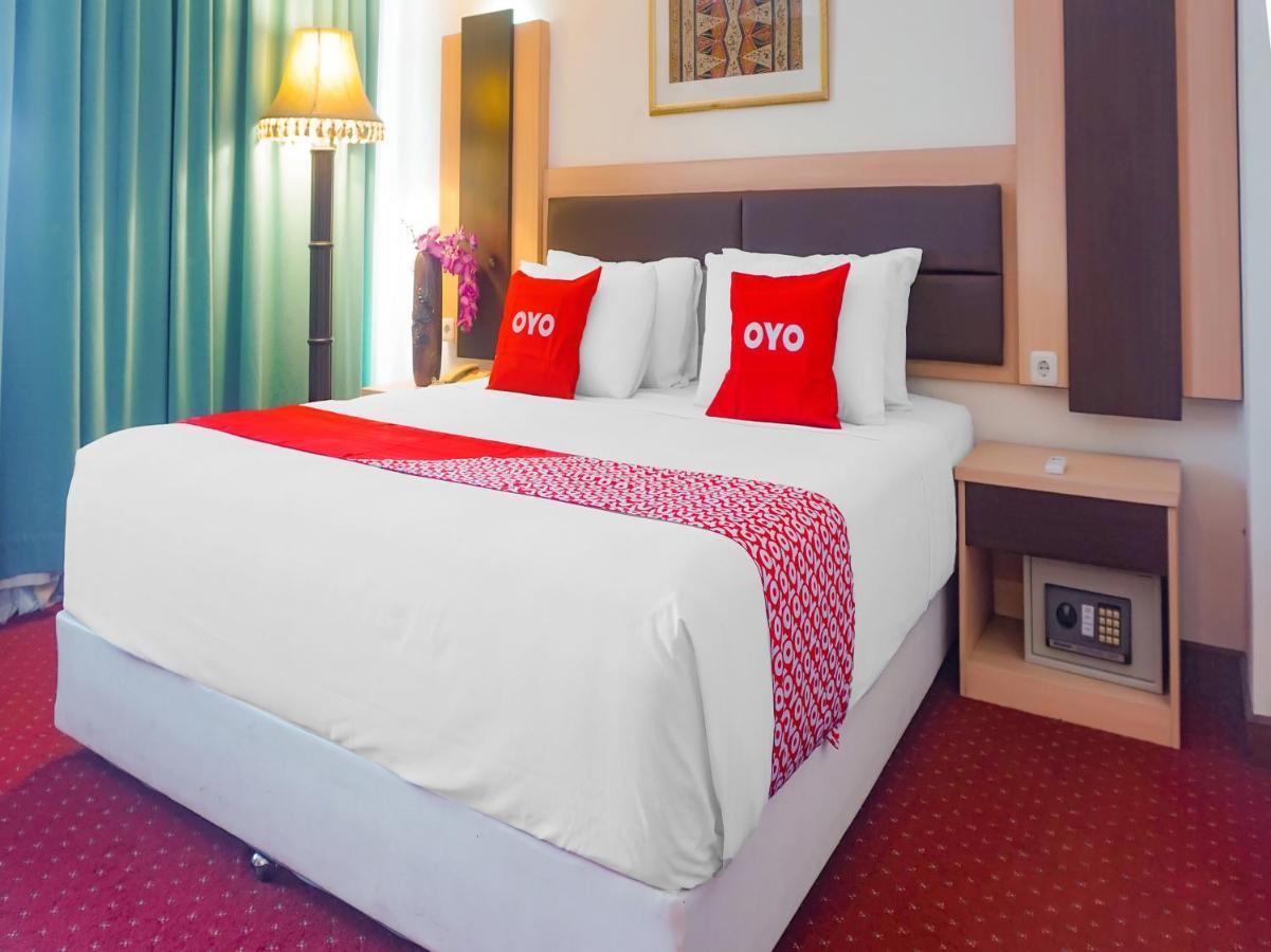 נקסר Oyo 3967 Hotel Pantai Wisata מראה חיצוני תמונה