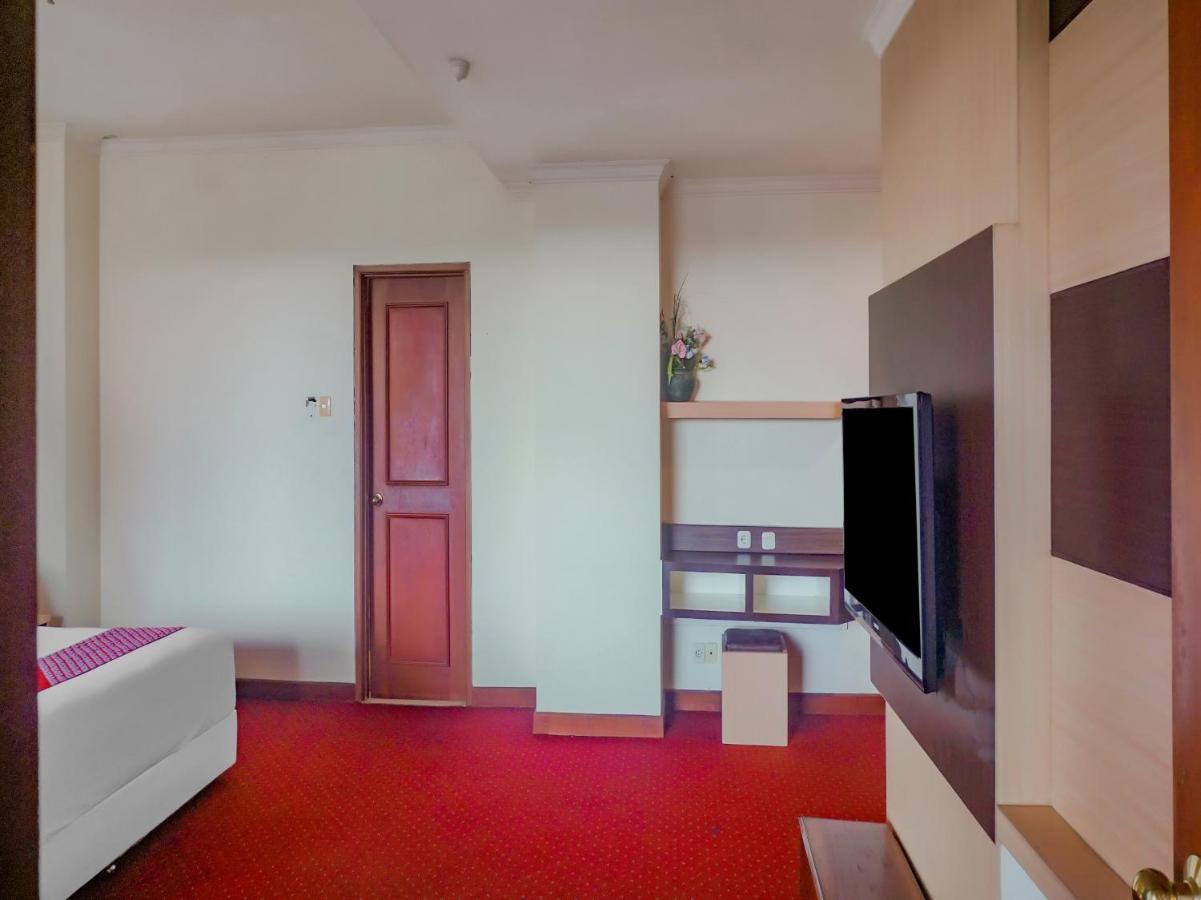 נקסר Oyo 3967 Hotel Pantai Wisata מראה חיצוני תמונה
