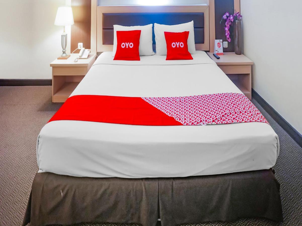 נקסר Oyo 3967 Hotel Pantai Wisata מראה חיצוני תמונה