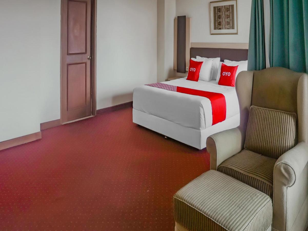נקסר Oyo 3967 Hotel Pantai Wisata מראה חיצוני תמונה