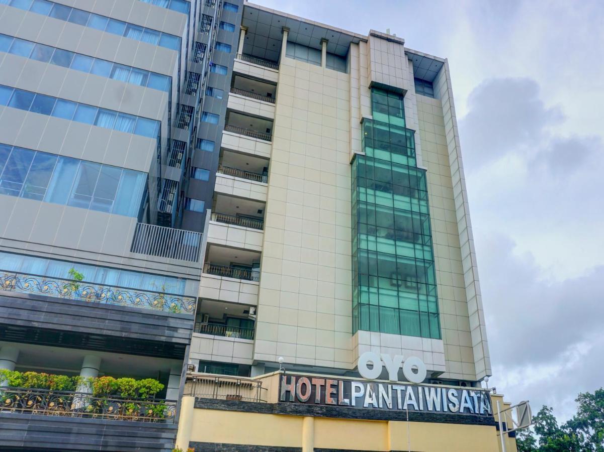 נקסר Oyo 3967 Hotel Pantai Wisata מראה חיצוני תמונה